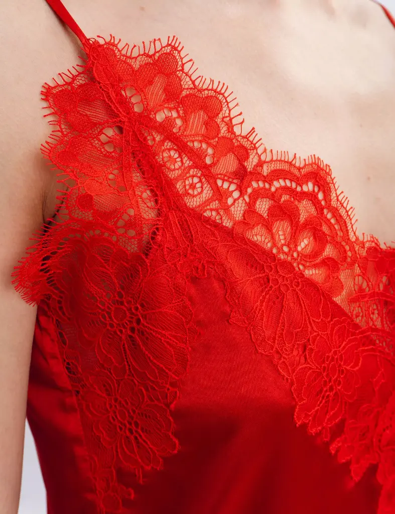 red-pj-set-2.webp