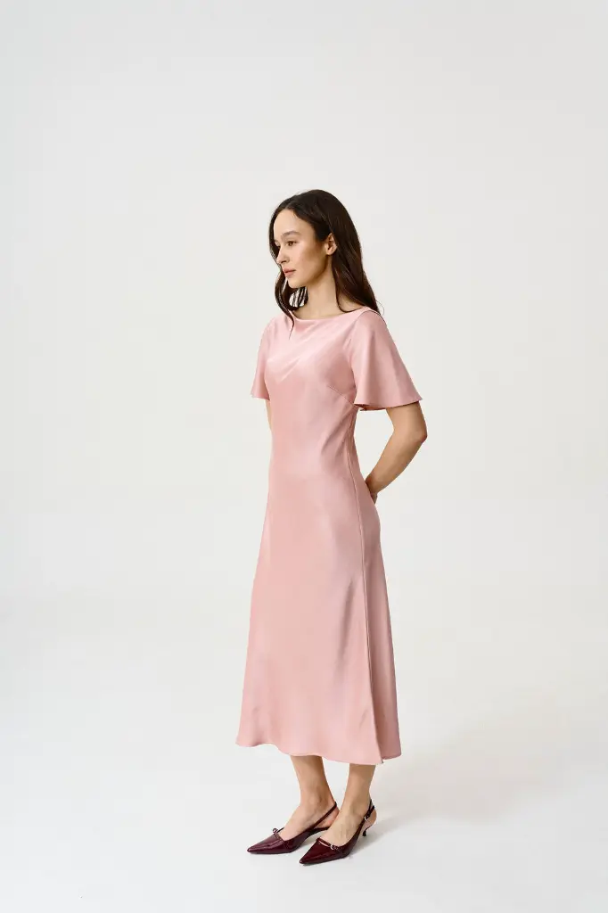 04.08DDFFF4998.webp