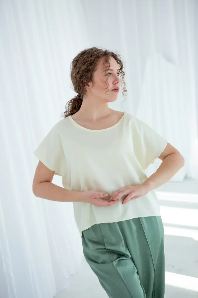 Luiza Loose Cream Silk Blouse